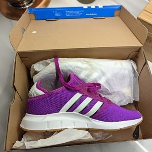 Adidas women's Sneakers fuschia